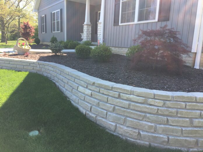Landscaper in Washington IL